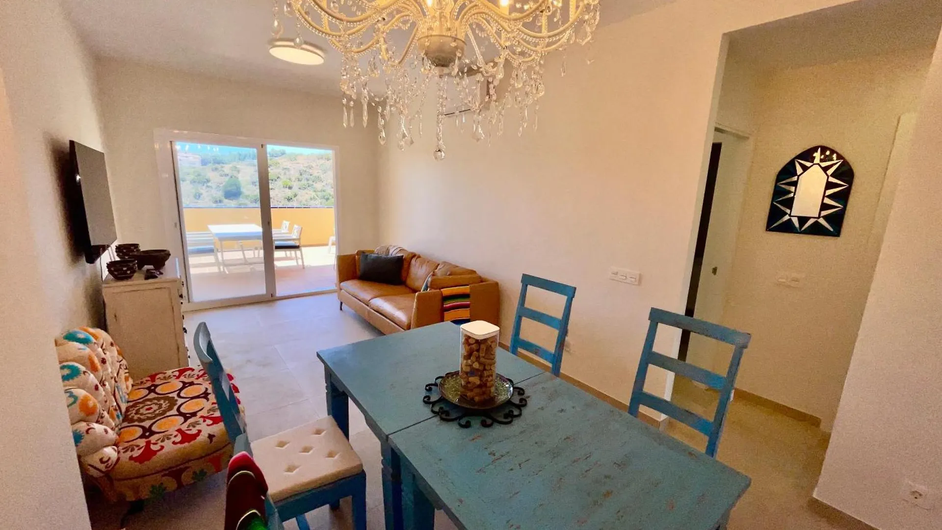 3New 2 Bed 2 Bath Apartment With Community Pool And Local Beach Mijas İspanya