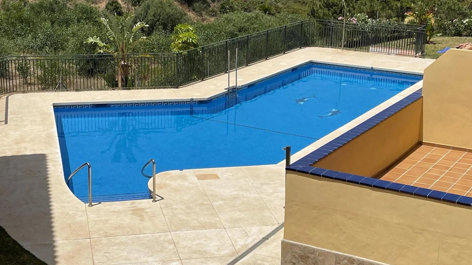 3New 2 Bed 2 Bath Apartment With Community Pool And Local Beach Mijas İspanya